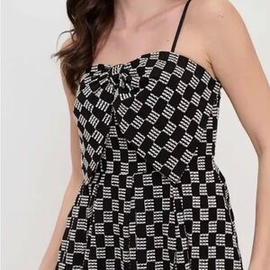 Chic Black and White Patterned Mini Dress